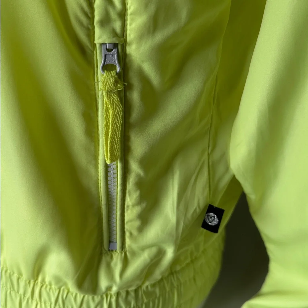 Cotton On Women’s Light Yellow Hooded Windbreaker - Picture 7 of 16